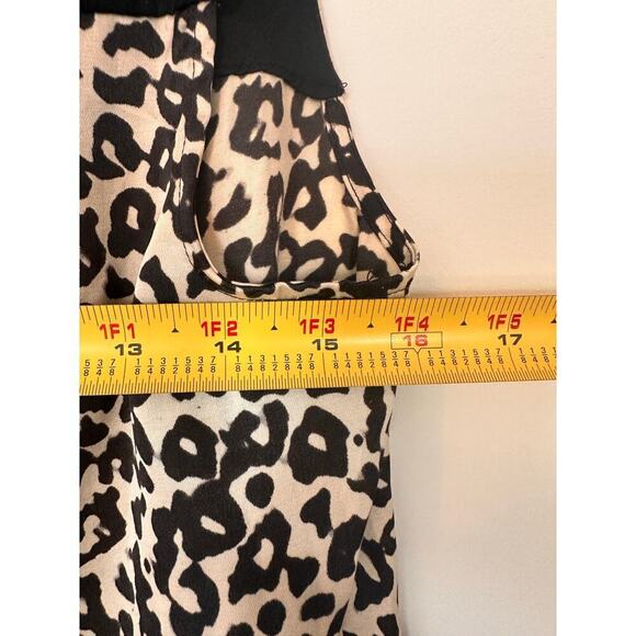 Ann Taylor Loft Size Small Black Sleeveless Workwear Animal Print Blouse Office - Picture 5 of 7